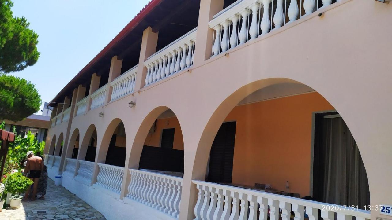 Apartment Boomerang Sea View And Planos (Zakynthos)